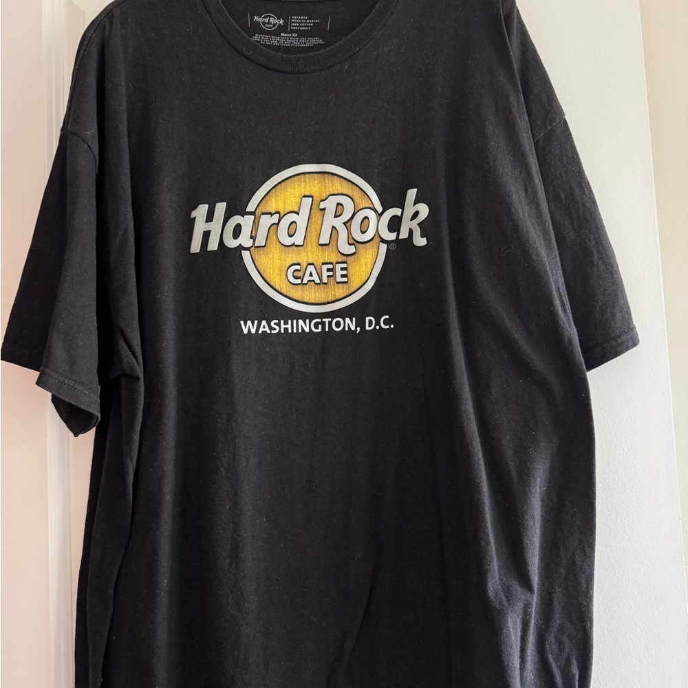 Hard Rock Cafe Black and Gold Tee - Washington, D.C. Size XXL